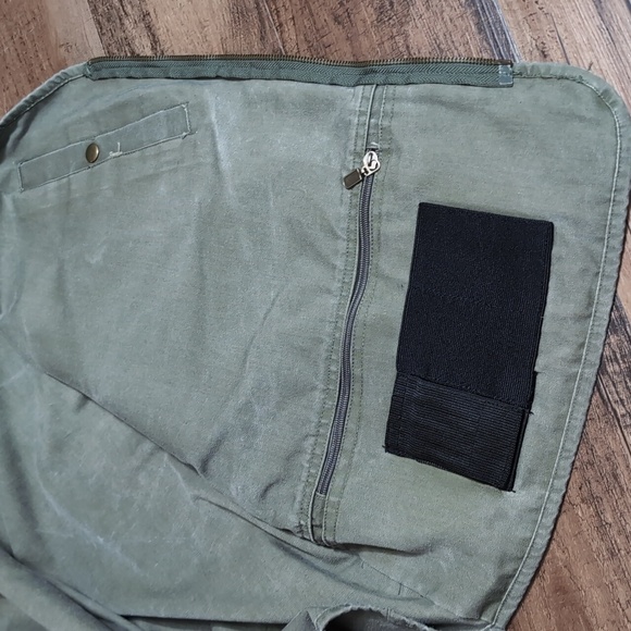 Bluestone Outback Reactor Concealed Carry Vest XL Olive GreenTactical 14 Pockets - Picture 8 of 12